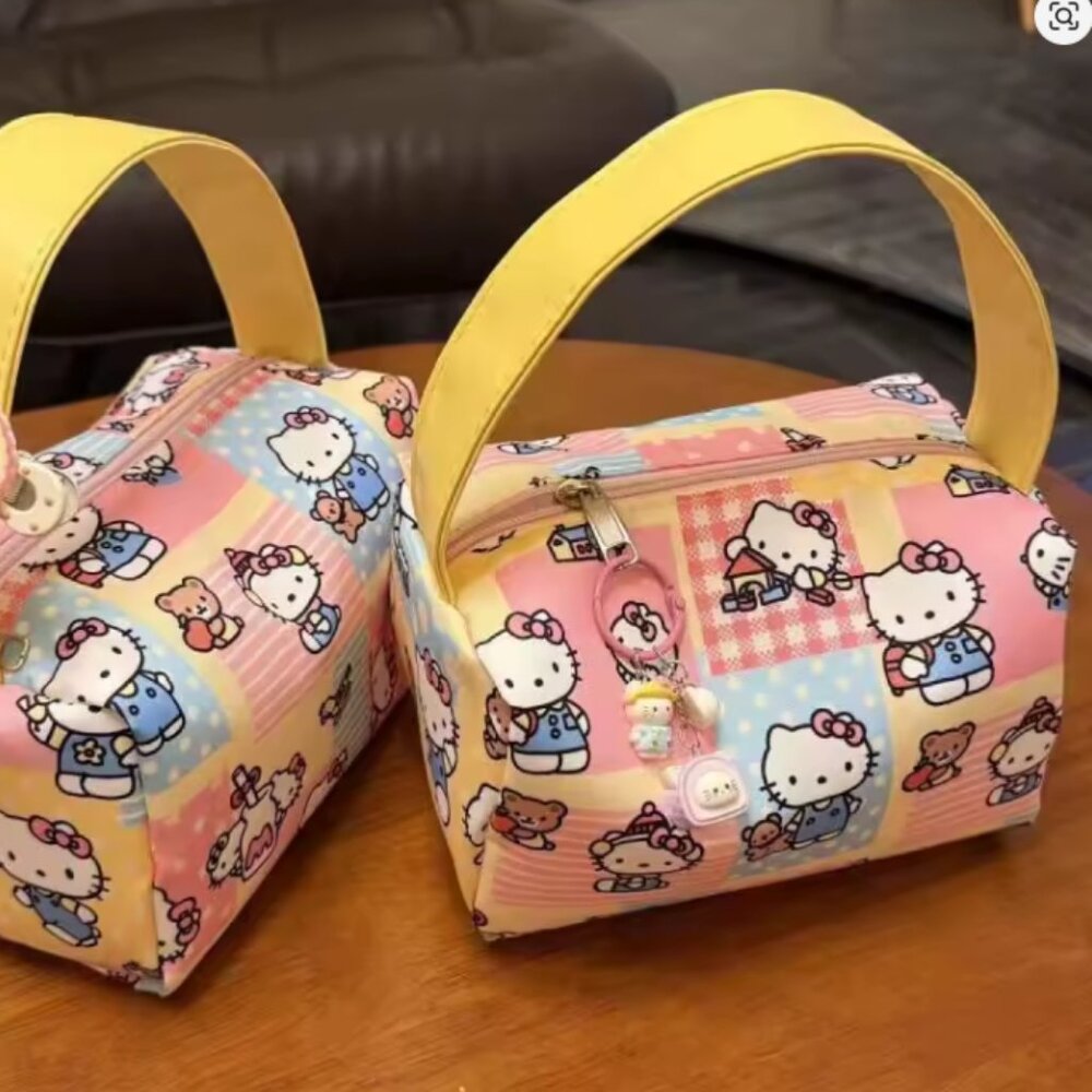 Hello Kitty Nylon Mini Purse/Bag - Picture 1 of 4